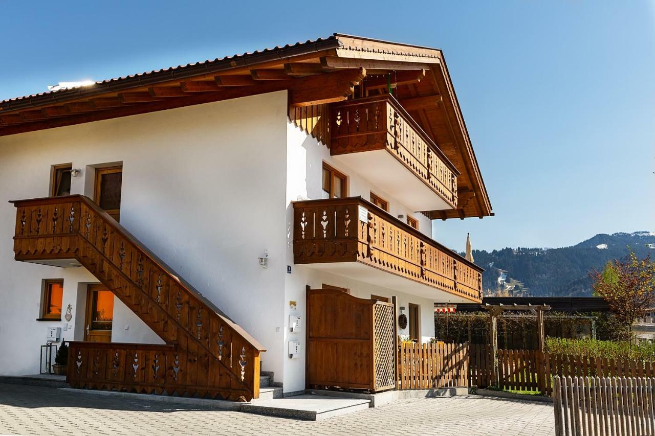 Ferienwohnung Wetterstein ガルミッシュ・パルテンキルヒェン エクステリア 写真